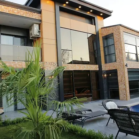 빌라 Villa Batur